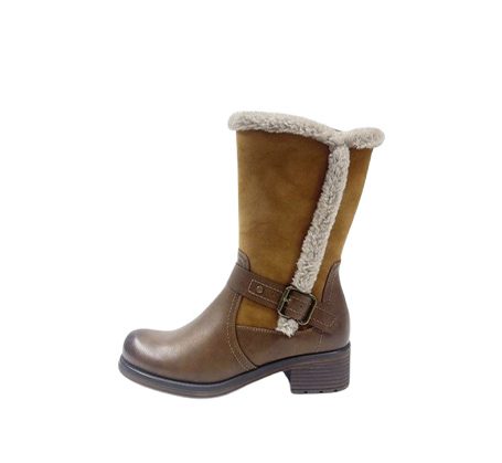 CM-550_SADDLE__PU-FUR__6_DEVELOPMENT_SAMPLE_2025-8-15_1_-removebg-preview