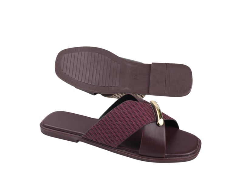 CM-1062 BURGUNDY PU-EMBOSS PU #6 DEV SAMPLE