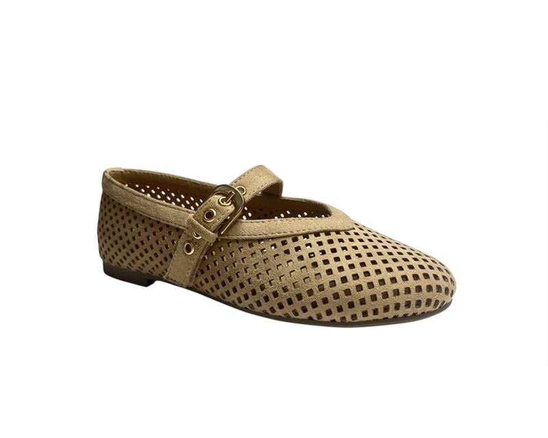 DHK559-46 BEIGE NOVA ECXEL SIZE 13 SS27 SAMPLE 2026-5-16 (1)